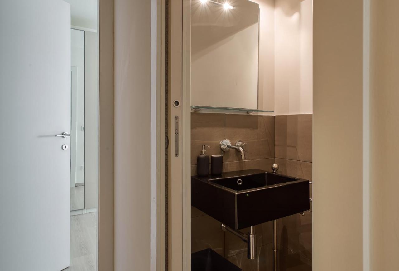 Joivy Vibrant 2Bed Apt With Balcony Milan Luaran gambar